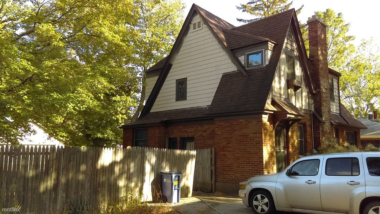 410 Carpenter Ave NW - Photo 3 of 3