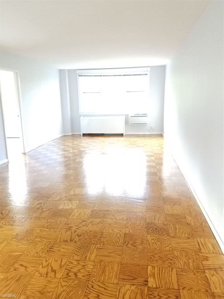 North Broadway - Photo 2 of 3