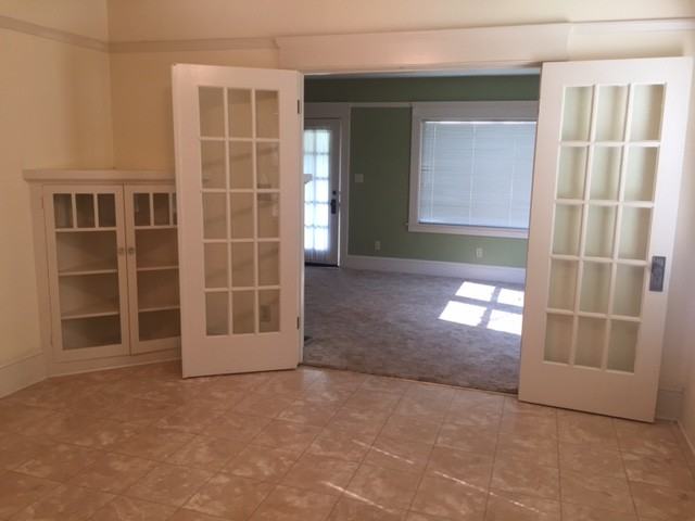 7411 N Wall Rd - Photo 3 of 11