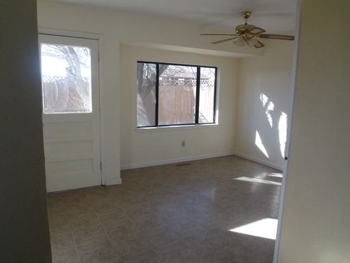 7 Redwood St - Photo 2 of 14