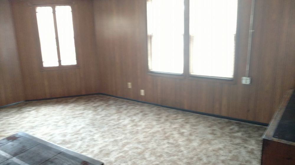 6003 W Stevenson St - Photo 3 of 6