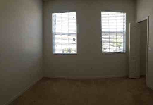 13841 Daniels Landing Cir - Photo 3 of 8