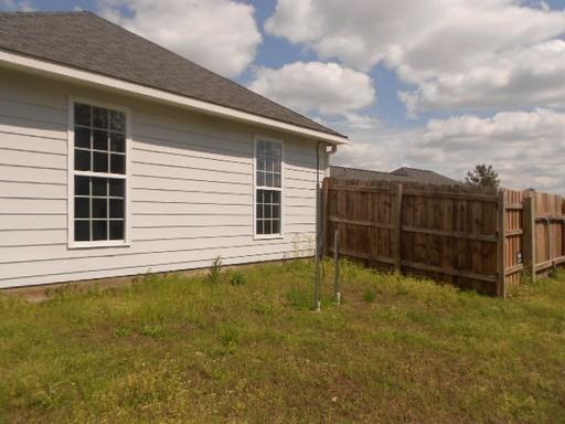 316 Lee Road 2110 - Photo 2 of 20