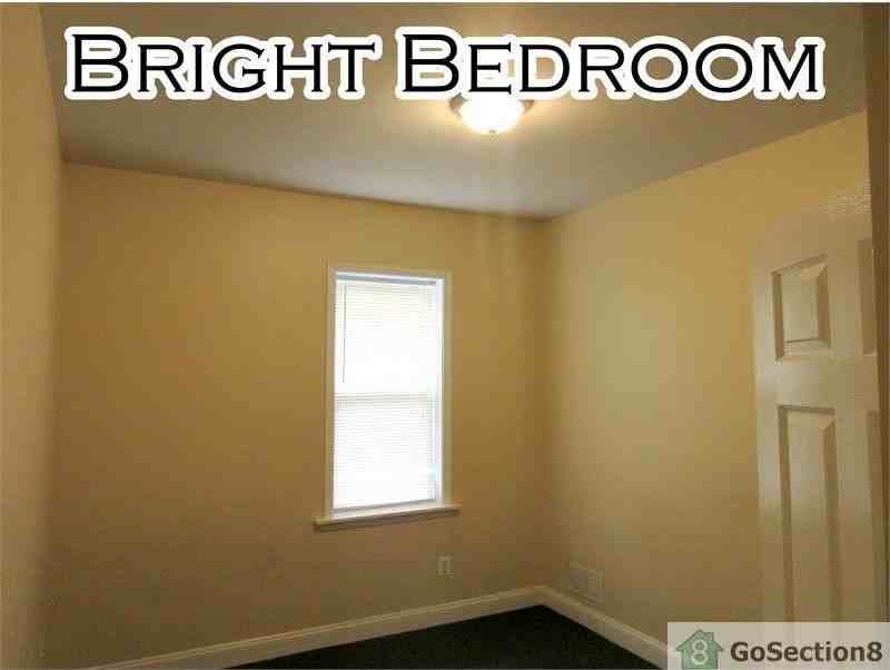 4006 Ayrdale Ave - Photo 2 of 6