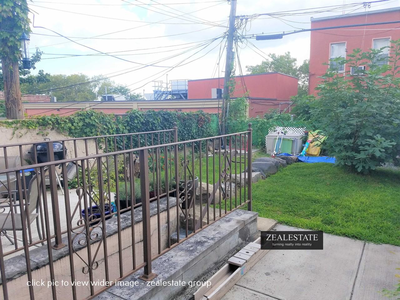 556 17 Street #1F - Photo 2 of 25