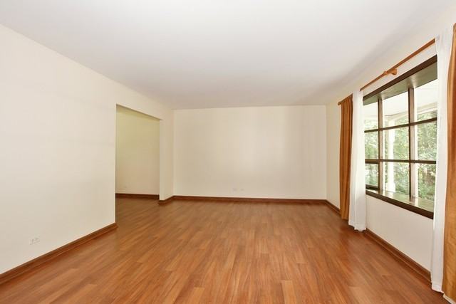 432 E Naperville Rd - Photo 3 of 16