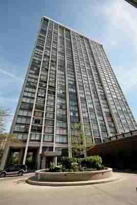 5455 N Sheridan Rd #3406