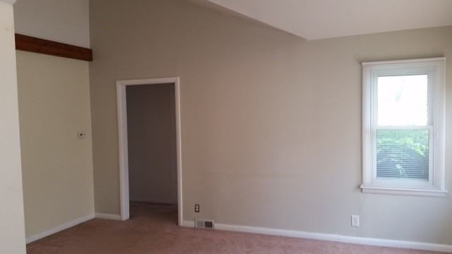 1101 Carol St - Photo 3 of 10