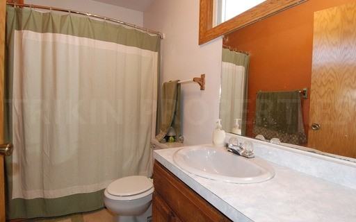 940 Iroquois Ave - Photo 2 of 13