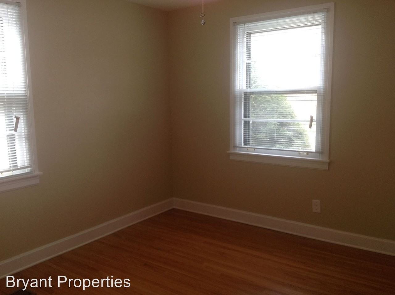 131 Mccall St - Photo 3 of 7