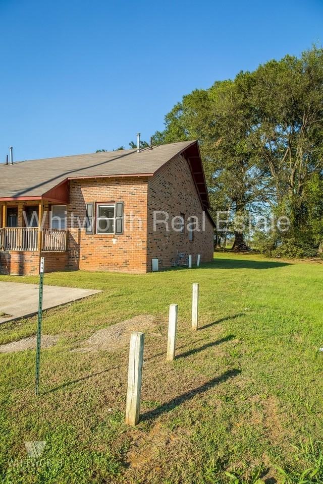 3128 Ash St - Photo 3 of 15