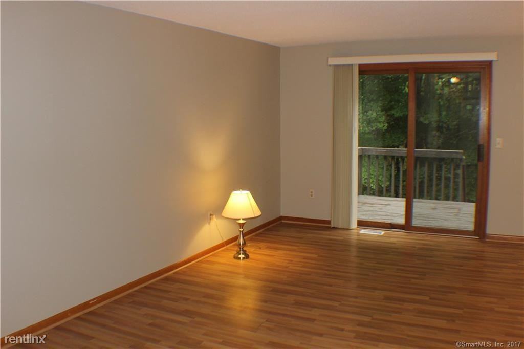 18 Oak Forest Dr - Photo 2 of 7