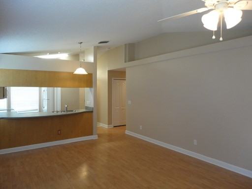 5002 Parkway Blvd - Photo 2 of 11