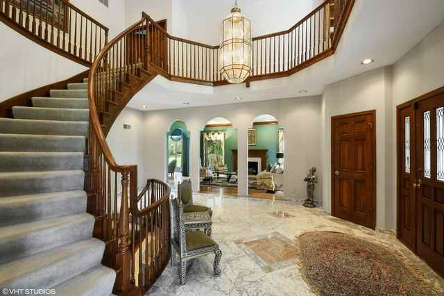 34 N Liberty Dr - Photo 3 of 26