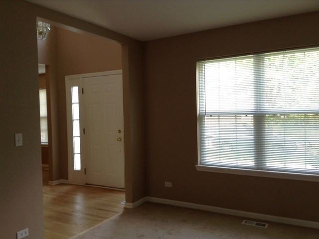 2517 Autumn Grove Cir - Photo 2 of 19