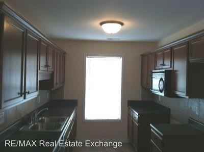 51 John Henry Lee Rd - Photo 3 of 6