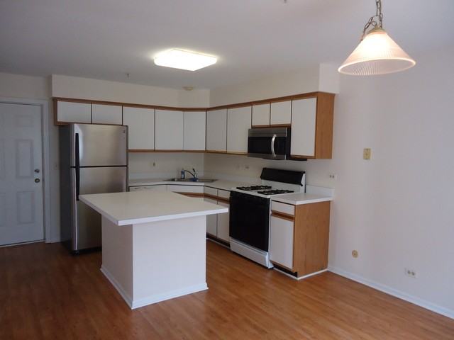 1834 Oslo Ct - Photo 3 of 17