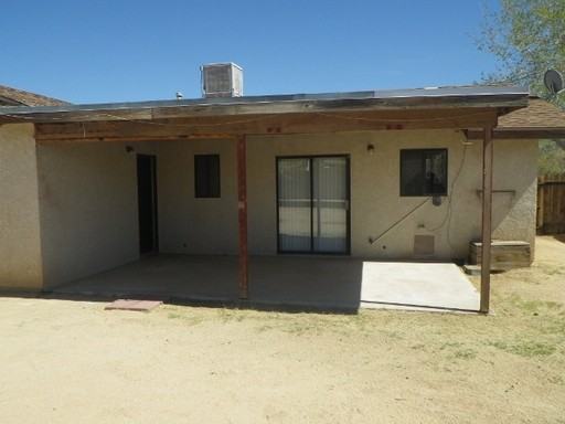 5430 Abronia Ave - Photo 3 of 15