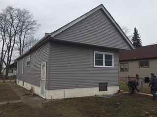 13537 S Ave L - Photo 2 of 9