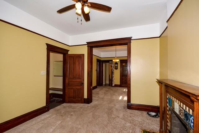 3549 S Seeley Ave #1 - Photo 3 of 25