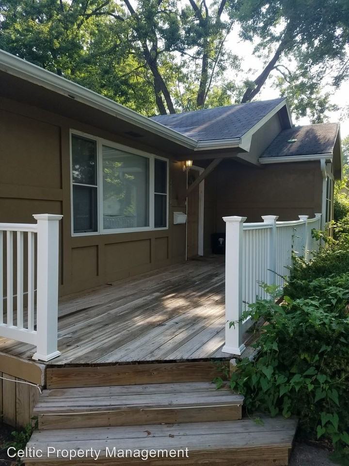 4514 E 112 Terrace - Photo 2 of 15