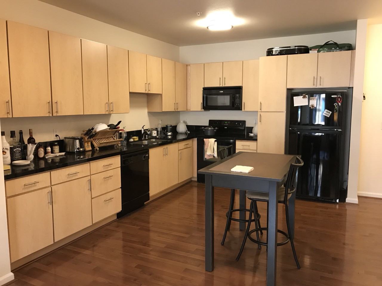 600 William Street - Photo 3 of 16