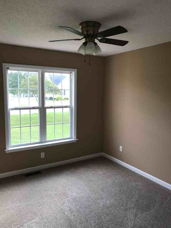 206 Sunridge Lane - Photo 5 of 5