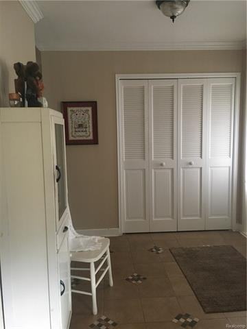 18503 Valleyview St - Photo 2 of 27