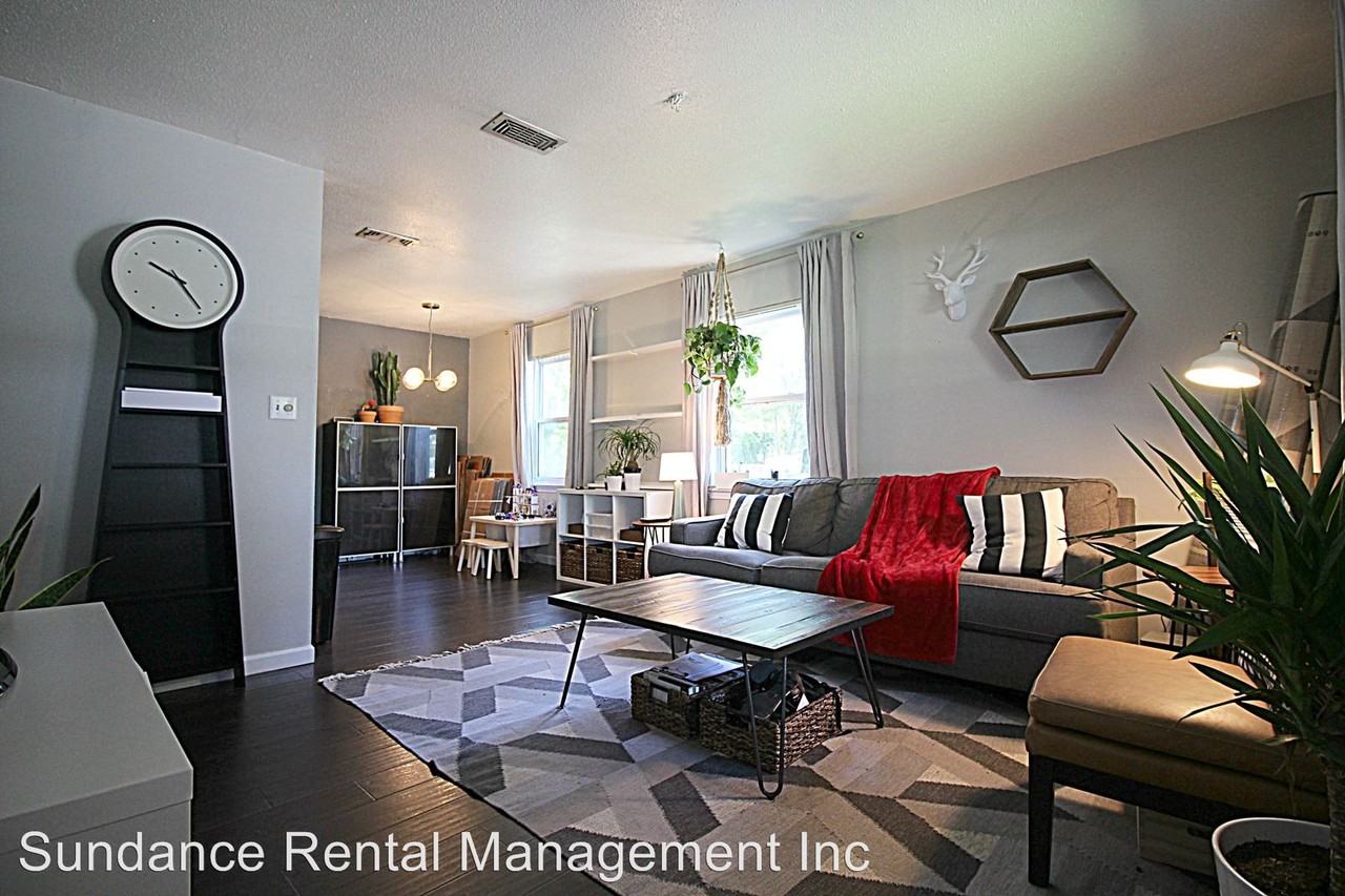 230 Deluna Rd SW - Photo 3 of 14