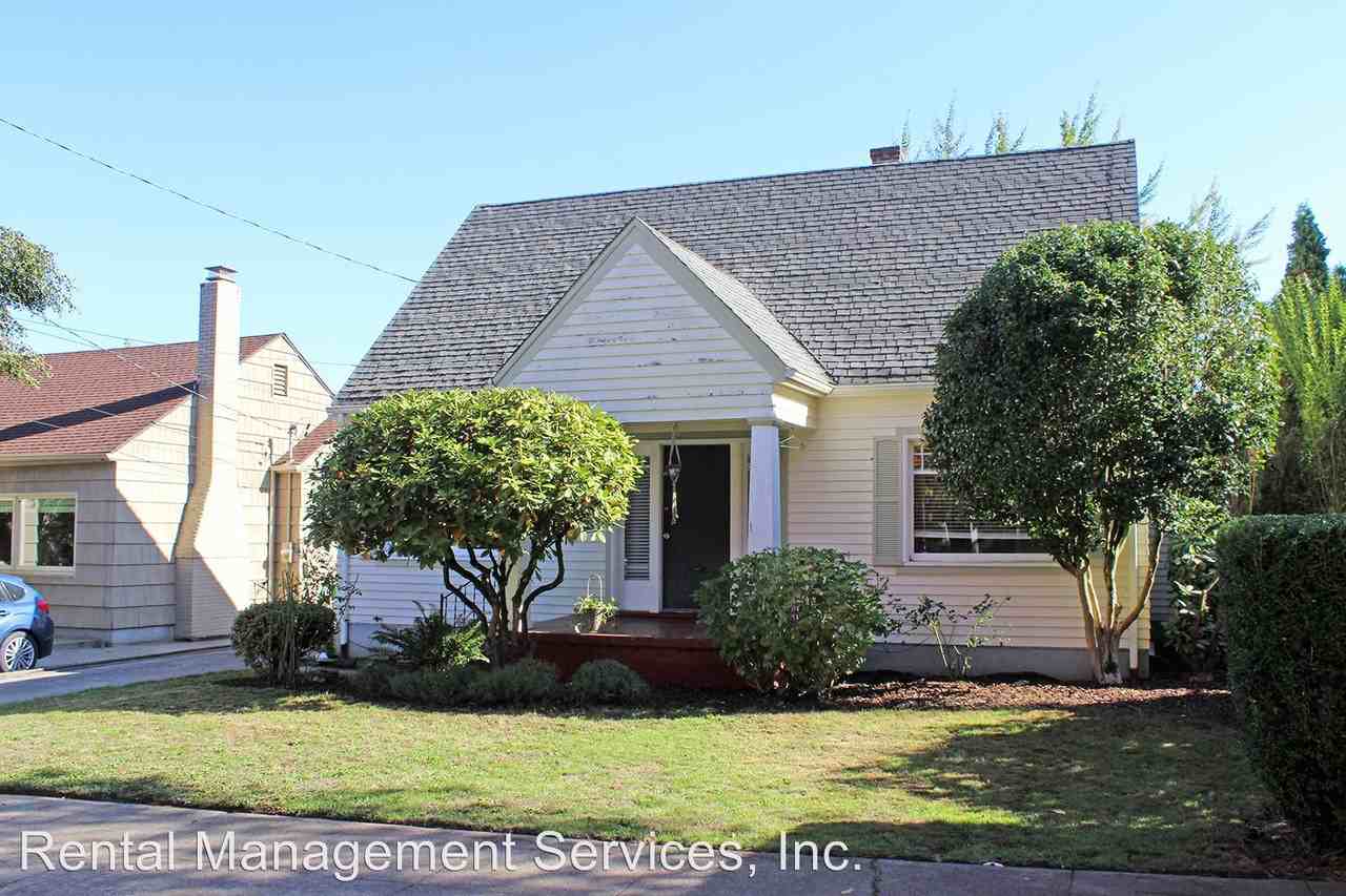 3316 NE 11th Ave - Photo 2 of 22