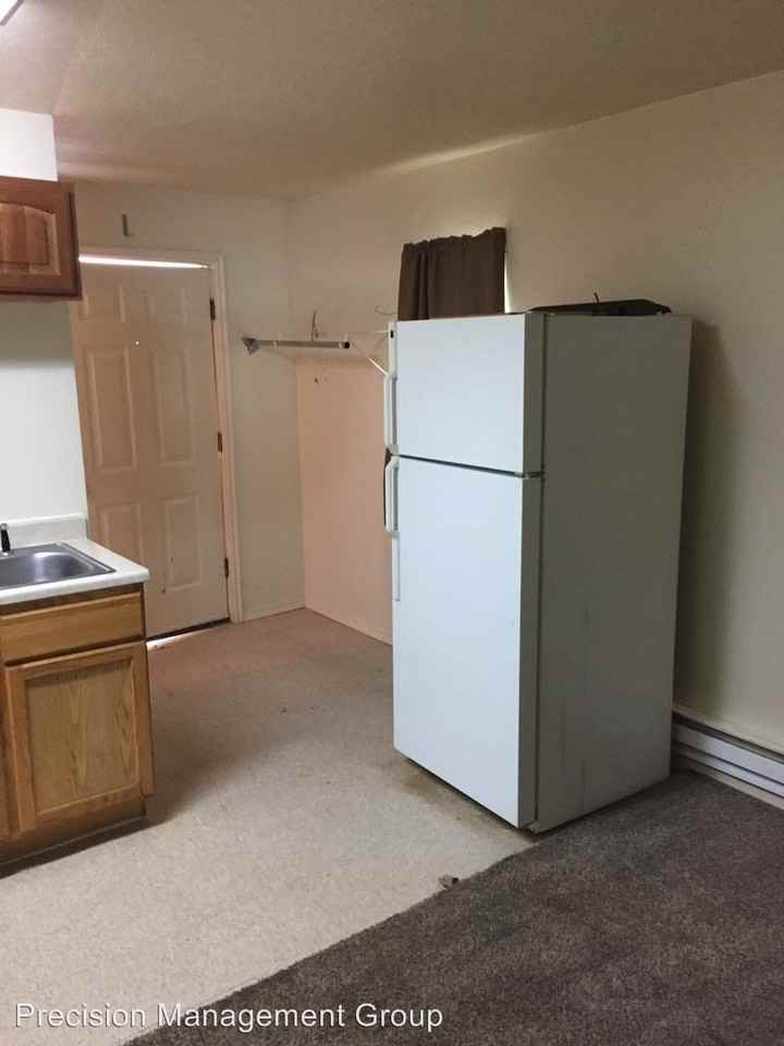 440 Grant Street - Photo 2 of 5