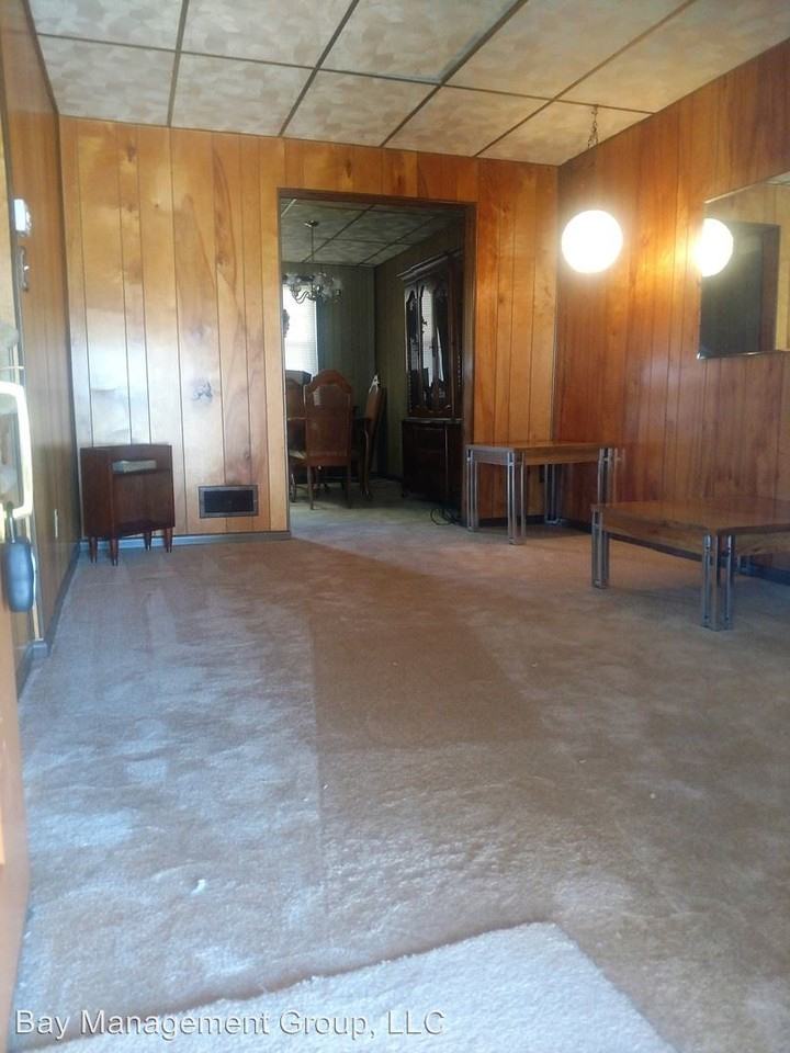 6121 Cardiff Ave - Photo 2 of 13