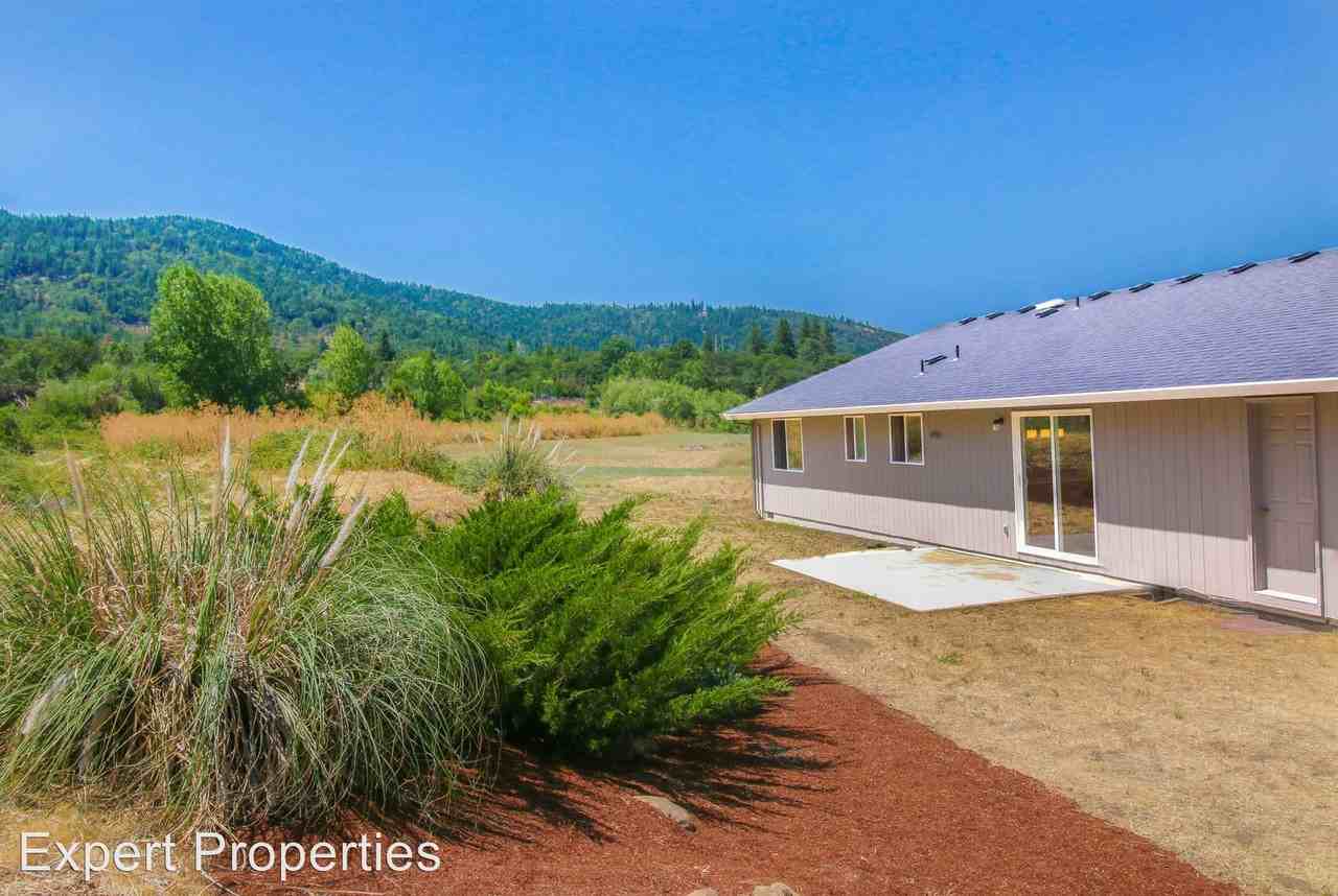 907 Neil Creek Rd - Photo 2 of 27