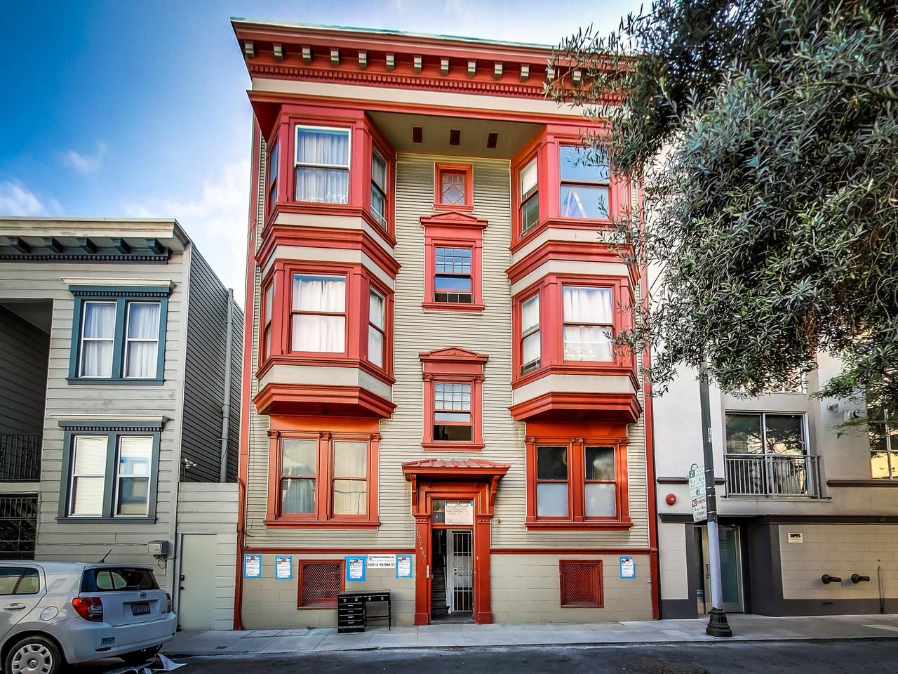 1087 Natoma St - Photo 3 of 19