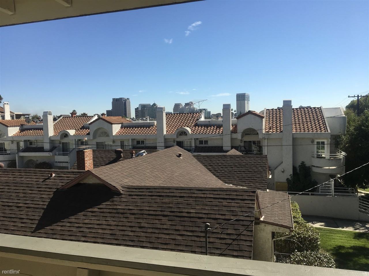 1344 N Columbus Ave - Photo 3 of 3