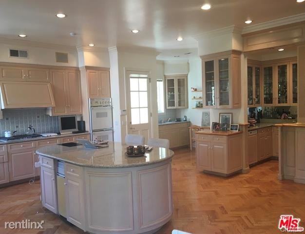 209 21st Pl - Photo 2 of 24