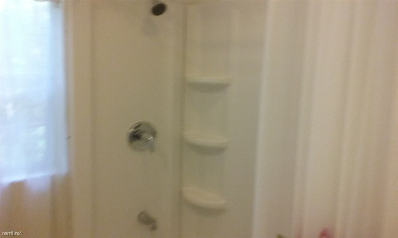 489 Windomere Dr - Photo 2 of 29