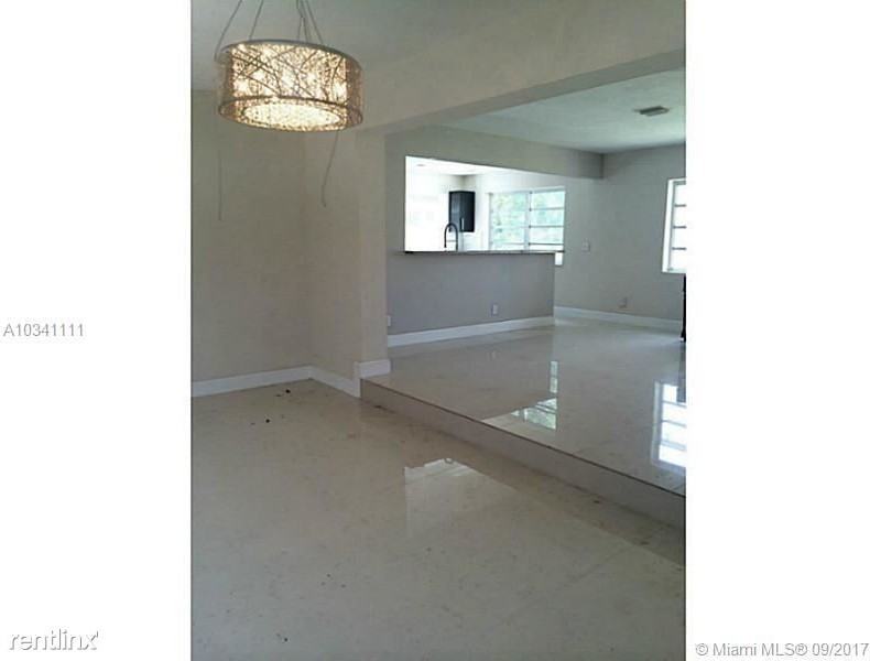 690 NE 179th Terrace - Photo 2 of 10