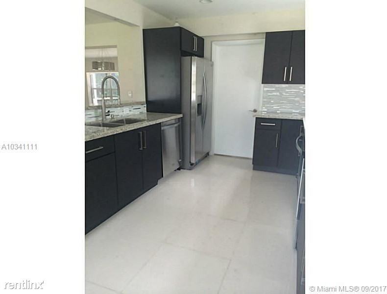 690 NE 179th Terrace - Photo 3 of 10