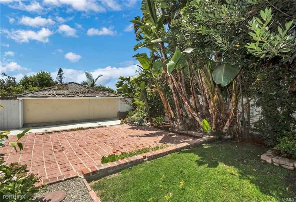 450 Shadow Ln - Photo 2 of 28