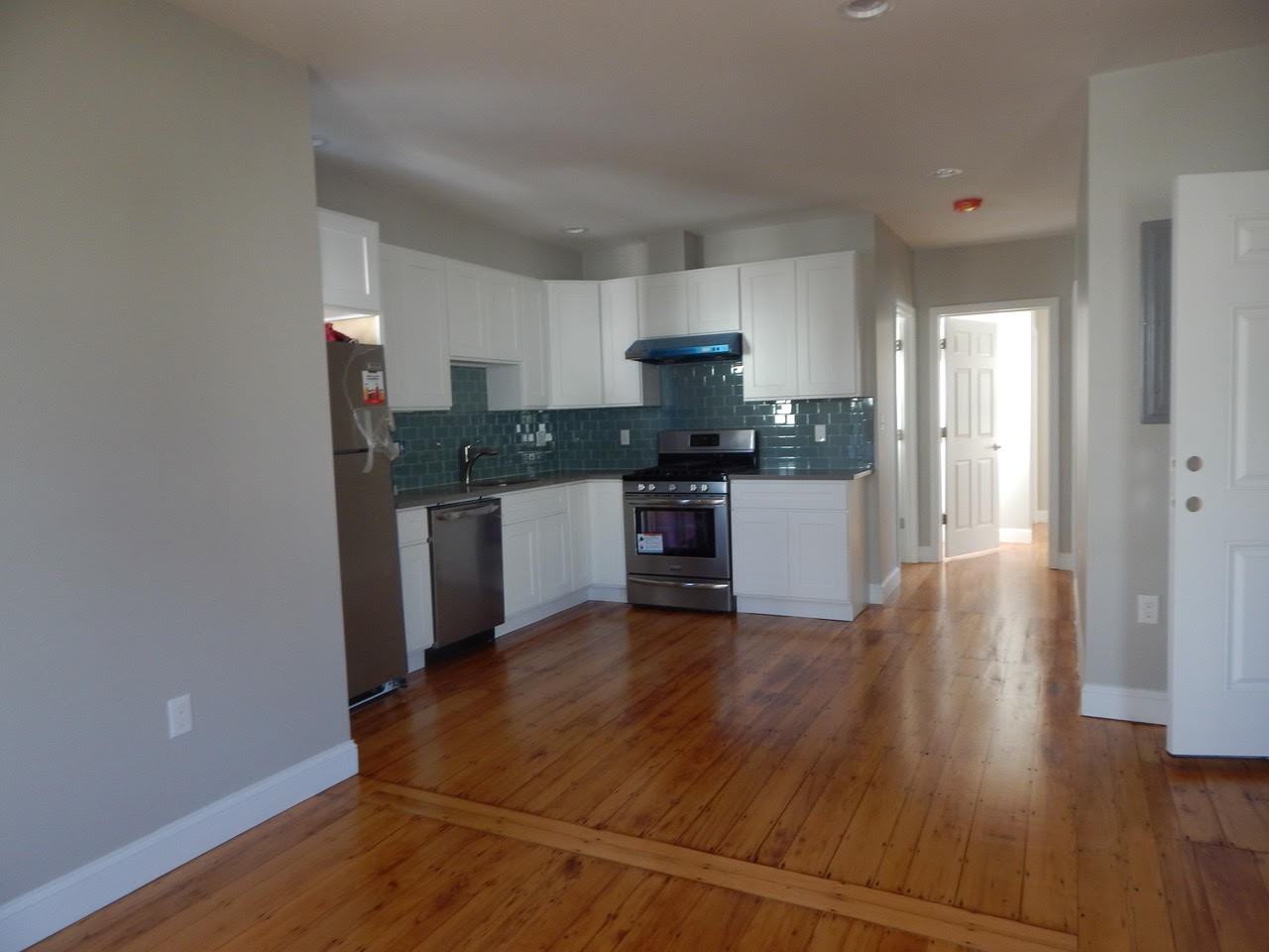 32 Buttonwood St. #2