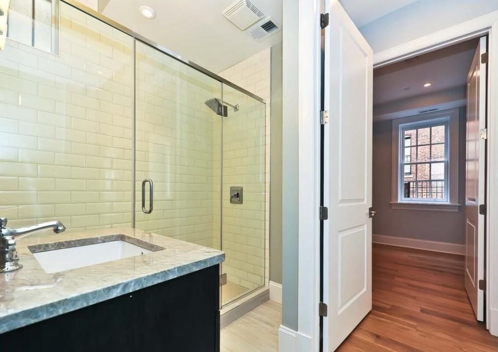 1929 19th Street Northwest #2 - Photo 6 of 8