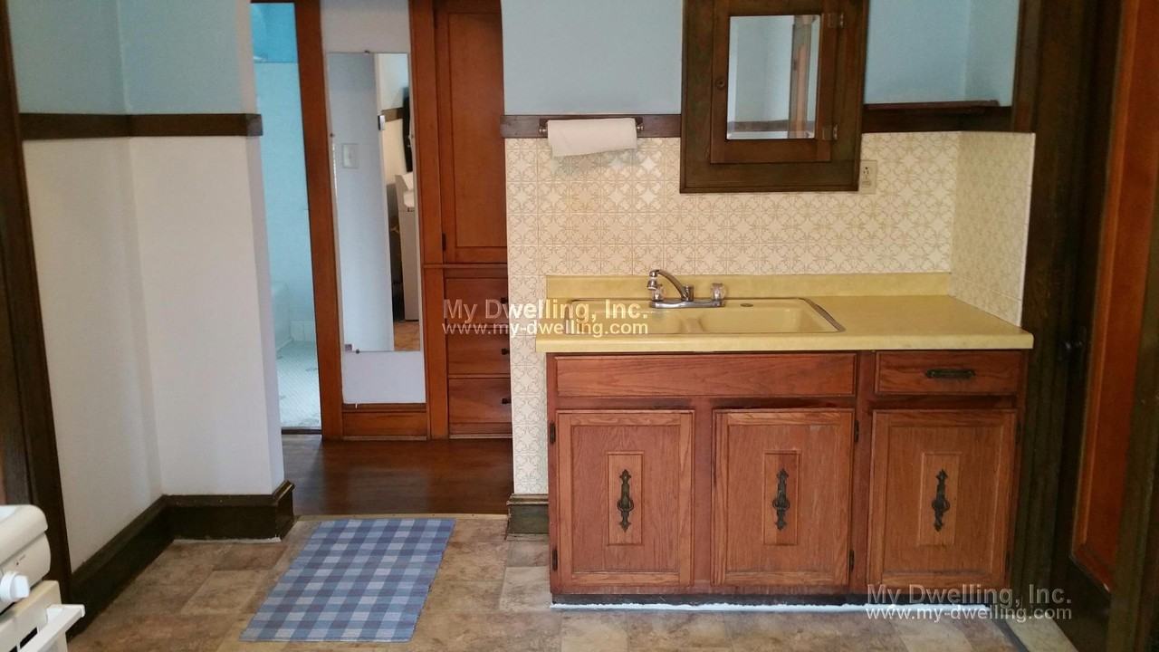 6014 W Howard Ave - Photo 2 of 11