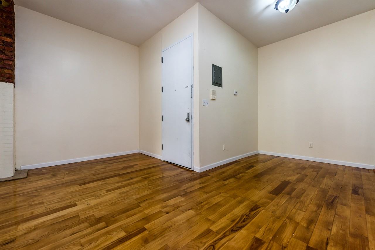 229 Jefferson Street #27AG