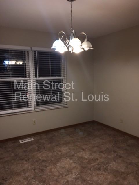 2224 Beam Pl - Photo 2 of 9