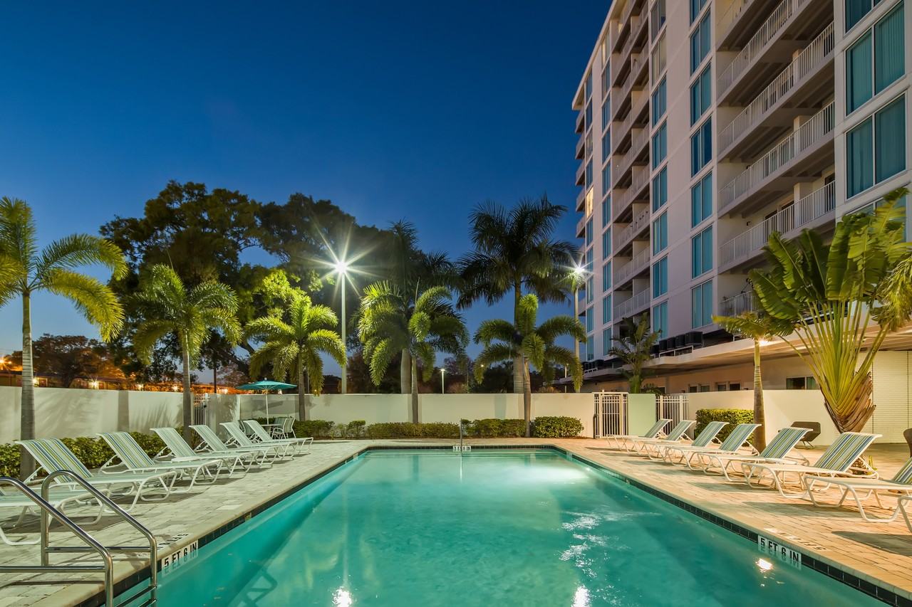 Skyline 5th - Photo 3 of 26