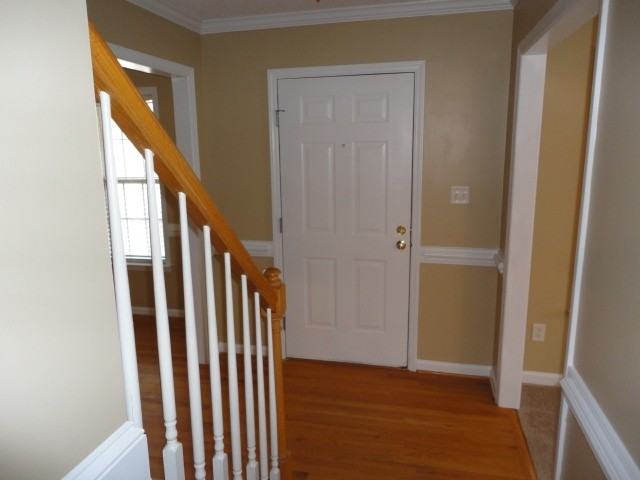 1609 Middle Ridge Dr - Photo 3 of 17