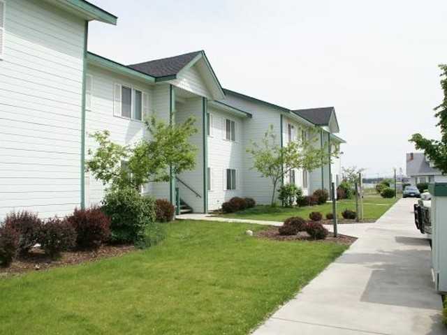 Edison Park - Photo 3 of 6