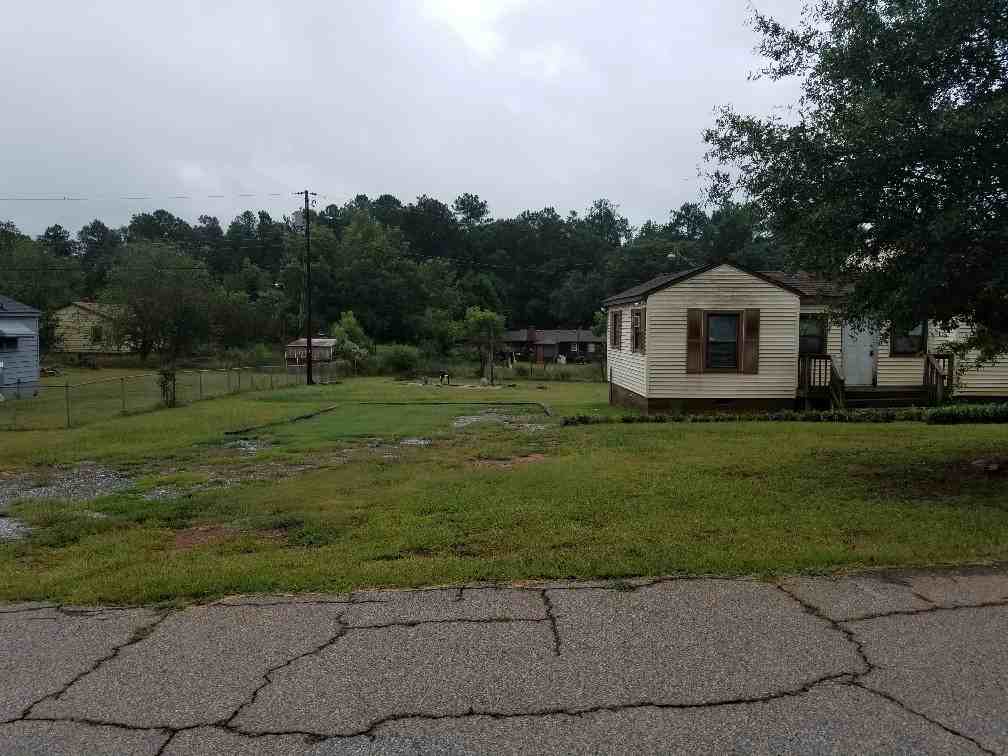 209 Blue Ridge Circle - Photo 3 of 13