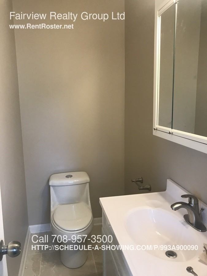 1154 Williamsburg Rd - Photo 2 of 9
